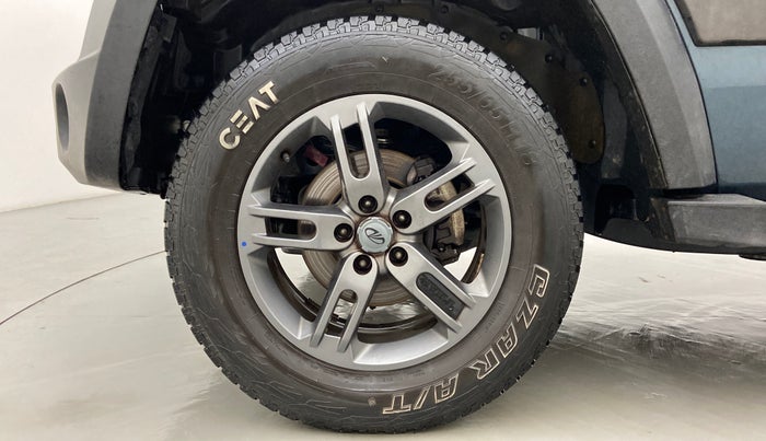 2021 Mahindra Thar LX PETROL HT 4WD AT, Petrol, Automatic, 17,820 km, Left Front Wheel