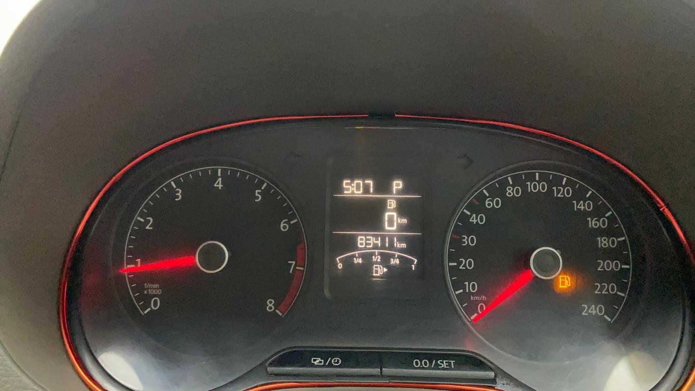 2015 Volkswagen Vento HIGHLINE PETROL AT, Petrol, Automatic, 83,539 km, Odometer Image