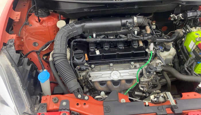 2023 Maruti Swift ZXI PLUS AMT DUAL TONE, Petrol, Automatic, 19,429 km, Engine View - Right