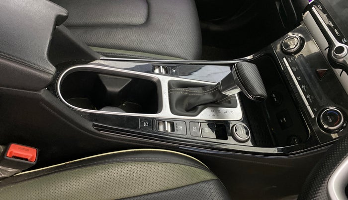 2023 Hyundai ALCAZAR  Signature (O) AE 7Str Diesel AT, Diesel, Automatic, 74,379 km, Gear Lever