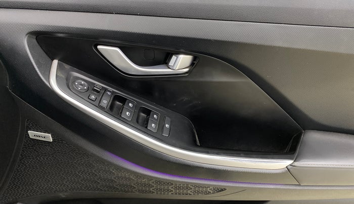 2023 Hyundai ALCAZAR  Signature (O) AE 7Str Diesel AT, Diesel, Automatic, 74,379 km, Driver Side Door Panels Control