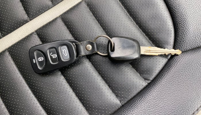 2015 Maruti Celerio VXI AMT, Petrol, Automatic, 92,649 km, Key Close Up