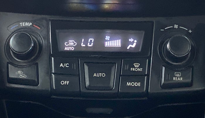 2014 Maruti Swift ZXI D, Petrol, Manual, 82,122 km, Automatic Climate Control