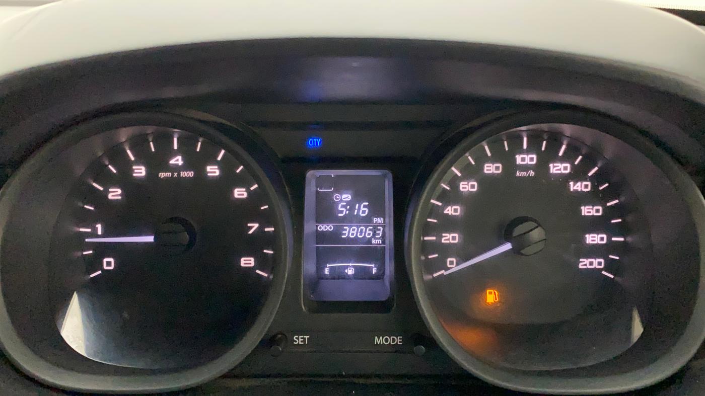 2017 Tata Tiago XE PETROL, Petrol, Manual, 38,063 km, Odometer Image