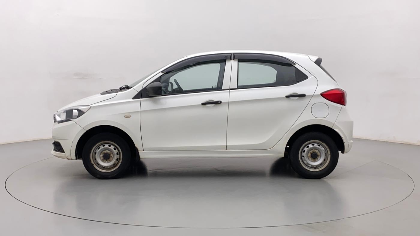 2017 Tata Tiago XE PETROL, Petrol, Manual, 38,063 km, Left Side