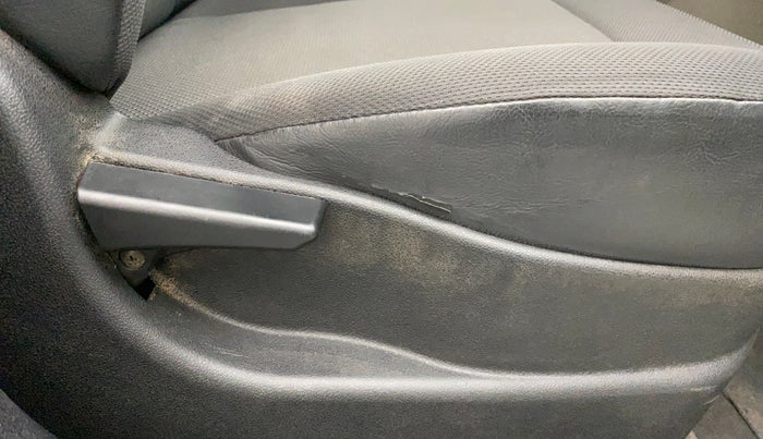 2017 Tata Tiago XE PETROL, Petrol, Manual, 38,063 km, Driver Side Adjustment Panel