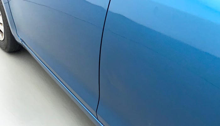 2013 Maruti Swift Dzire VXI, CNG, Manual, 89,681 km, Rear left door - Slightly dented