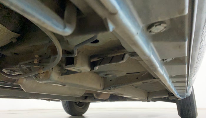 2013 Maruti Swift Dzire VXI, CNG, Manual, 89,681 km, Right Side Underbody