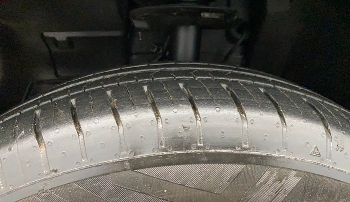 2023 Tata PUNCH ADVENTURE MT, Petrol, Manual, 4,310 km, Left Front Tyre Tread
