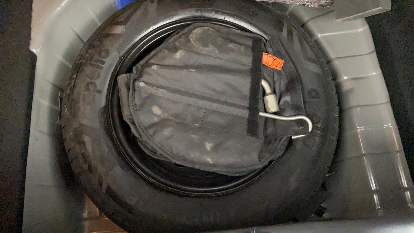 2023 Tata PUNCH ADVENTURE MT, Petrol, Manual, 4,310 km, Spare Tyre