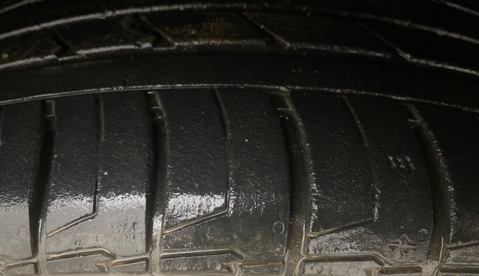 2023 KIA SELTOS  GTX Plus 1.5 Turbo Petrol DCT, Petrol, Automatic, 31,697 km, Right Front Tyre Tread