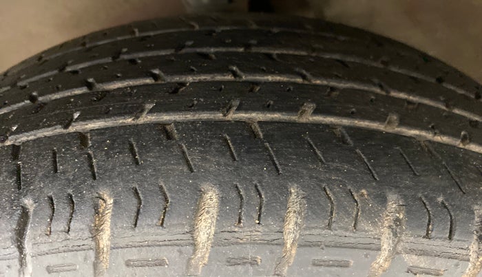 2012 Maruti Alto K10 VXI P, Petrol, Manual, 52,535 km, Left Front Tyre Tread