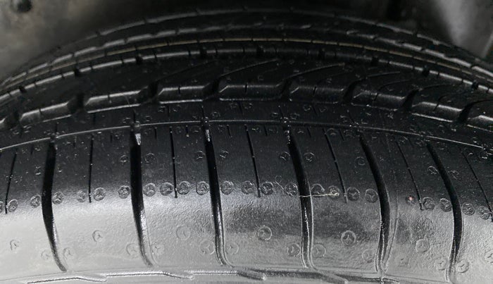 2020 MG HECTOR SHARP DCT PETROL, Petrol, Automatic, 23,303 km, Left Rear Tyre Tread
