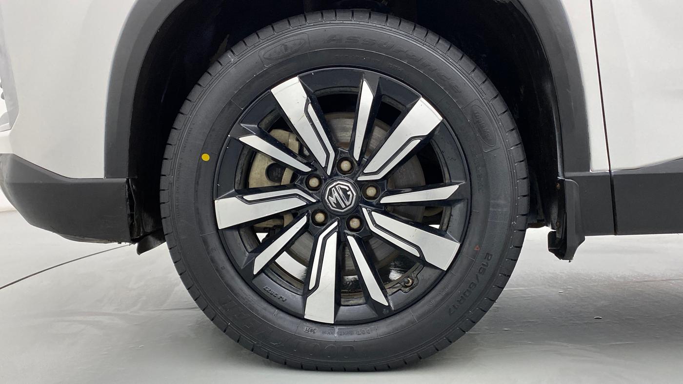 2020 MG HECTOR SHARP DCT PETROL, Petrol, Automatic, 23,303 km, Left Front Wheel