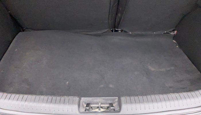 2013 Hyundai i20 SPORTZ 1.2, Petrol, Manual, 74,425 km, Boot Inside