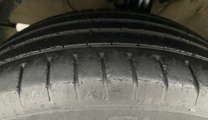 2019 Maruti Baleno ALPHA CVT PETROL 1.2, Petrol, Automatic, 48,103 km, Left Front Tyre Tread