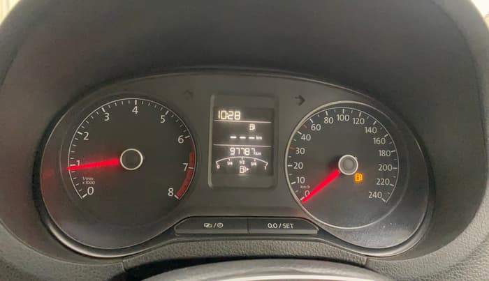 2017 Volkswagen Ameo HIGHLINE1.2L, Petrol, Manual, 97,770 km, Odometer Image