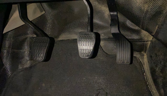 2021 Tata NEXON XM PETROL, Petrol, Manual, 80,425 km, Pedals