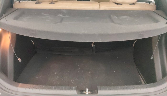 2015 Hyundai Elite i20 ASTA 1.2, Petrol, Manual, 70,260 km, Boot Inside