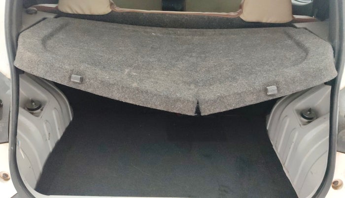 2019 Renault Kwid RXT 0.8 (O), Petrol, Manual, 93,218 km, Boot Inside