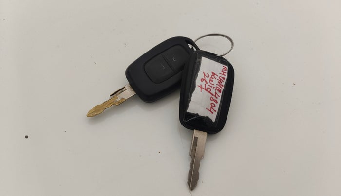 2019 Renault Kwid RXT 0.8 (O), Petrol, Manual, 93,218 km, Key Close Up