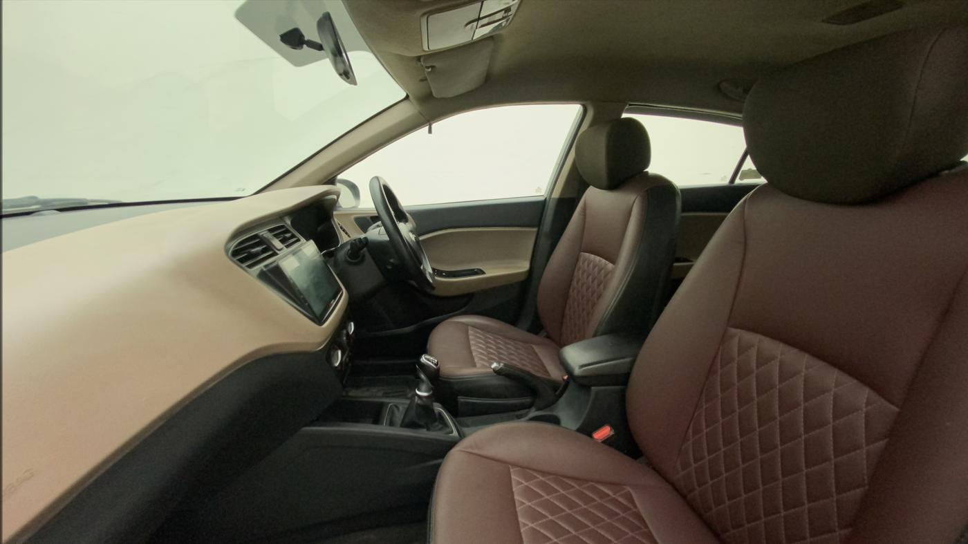 2019 Hyundai Elite i20 MAGNA PLUS 1.4 CRDI, Diesel, Manual, 78,199 km, Right Side Front Door Cabin
