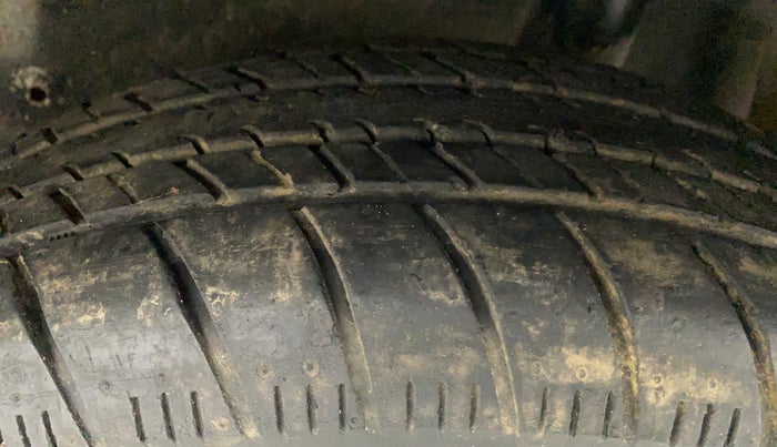 2016 Maruti Celerio VXI, Petrol, Manual, 46,987 km, Left Rear Tyre Tread