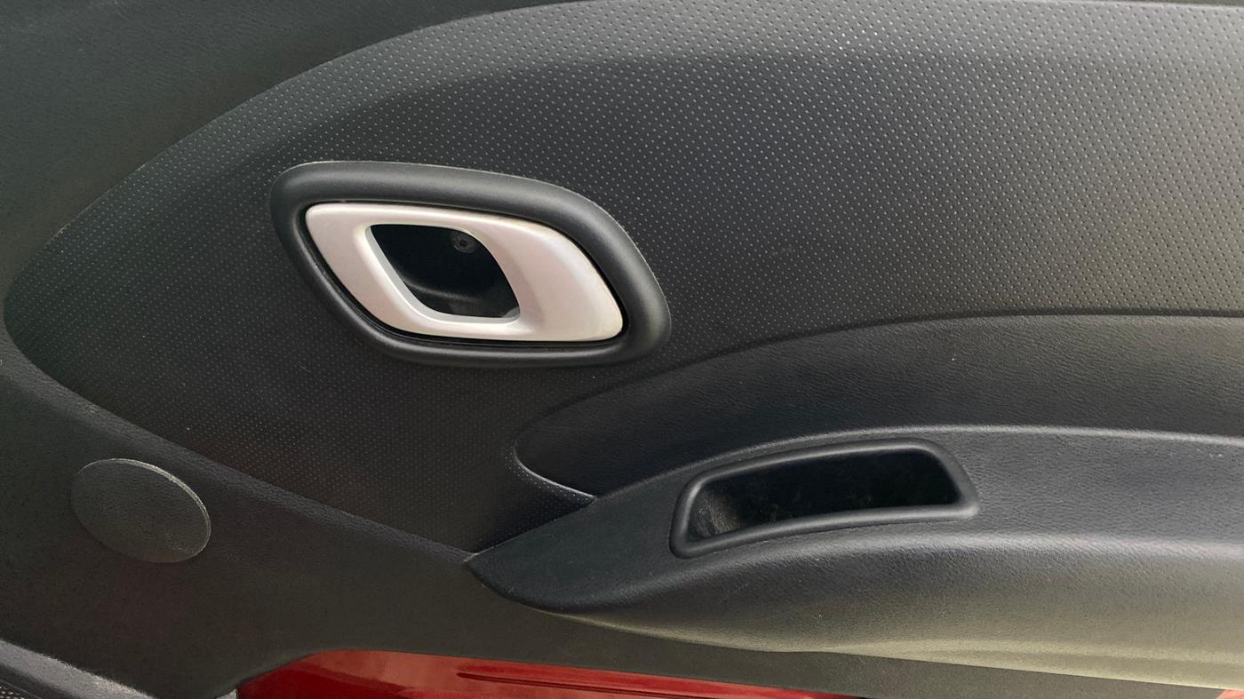 2019 Datsun Redi Go S 1.0, Petrol, Manual, 39,169 km, Driver Side Door Panels Control