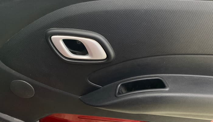 2019 Datsun Redi Go S 1.0, Petrol, Manual, 39,169 km, Driver Side Door Panels Control