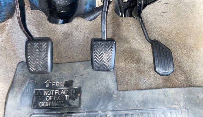 2013 Toyota Etios VD, Diesel, Manual, 72,619 km, Pedals