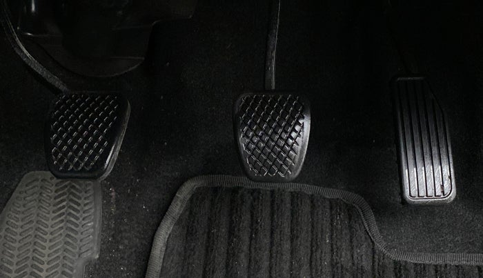 2017 Honda BR-V 1.5L I-VTEC S, Petrol, Manual, 36,636 km, Pedals