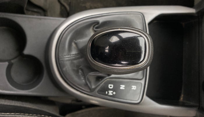 2021 Hyundai GRAND I10 NIOS ASTA AMT 1.2 KAPPA VTVT, Petrol, Automatic, 79,402 km, Gear Lever