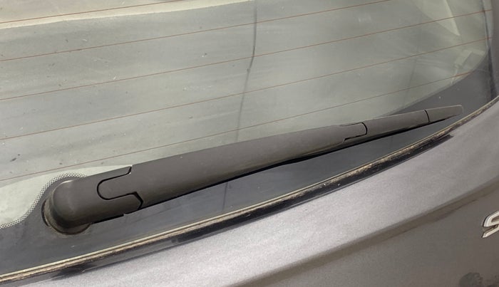 2021 Hyundai GRAND I10 NIOS ASTA AMT 1.2 KAPPA VTVT, Petrol, Automatic, 79,402 km, Rear Wiper