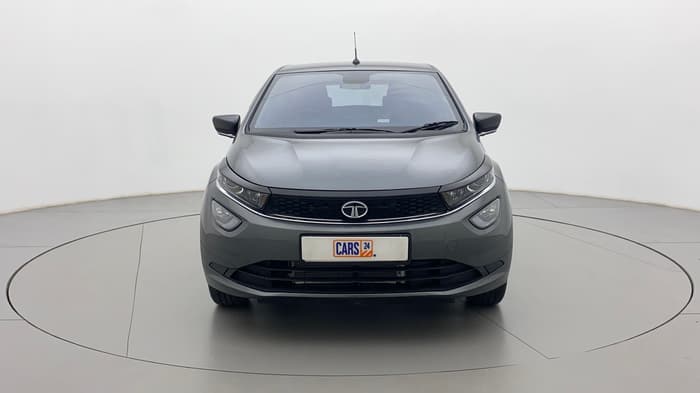 2023 Tata ALTROZ XZ PETROL, Petrol, Manual, 1,952 km, Front