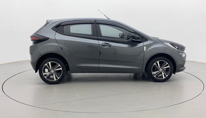 2023 Tata ALTROZ XZ PETROL, Petrol, Manual, 1,952 km, Right Side View