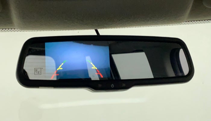 2016 Mahindra TUV300 T8, Diesel, Manual, 25,700 km, IRVM Reverse Camera