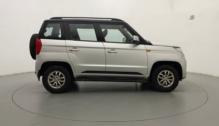 2016 Mahindra TUV300 T8, Diesel, Manual, 25,700 km, Right Side