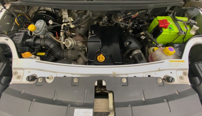 2016 Mahindra TUV300 T8, Diesel, Manual, 25,700 km, Open Bonet