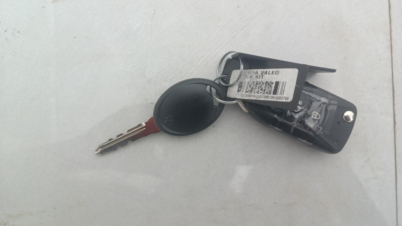 2014 Tata Zest XT PETROL, Petrol, Manual, 80,718 km, Key Close Up