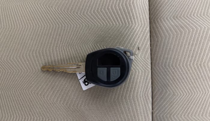 2017 Maruti Ertiga VXI, Petrol, Manual, 93,018 km, Key Close Up