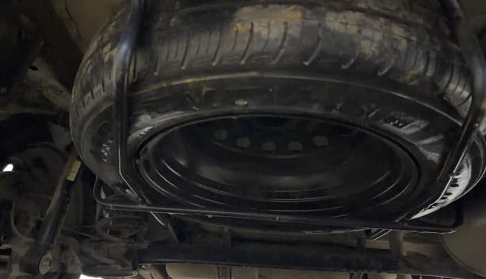 2017 Maruti Ertiga VXI, Petrol, Manual, 93,018 km, Spare Tyre