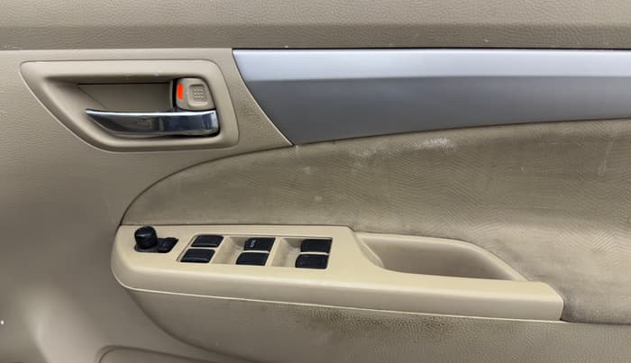 2017 Maruti Ertiga VXI, Petrol, Manual, 93,018 km, Driver Side Door Panels Control