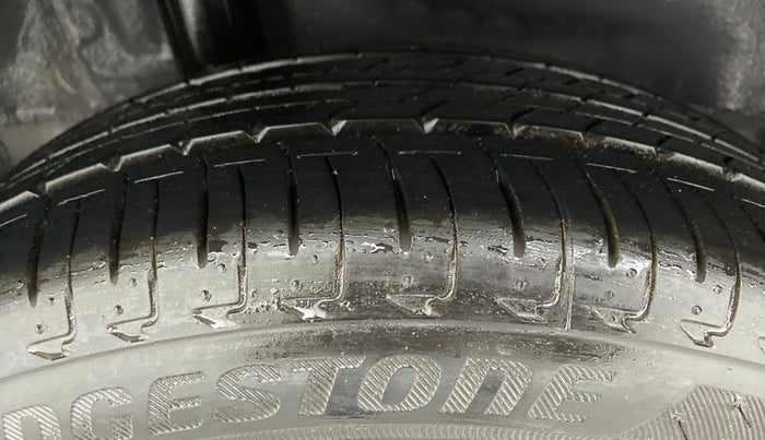 2022 Honda City VX CVT PETROL, Petrol, Automatic, 2,403 km, Right Rear Tyre Tread
