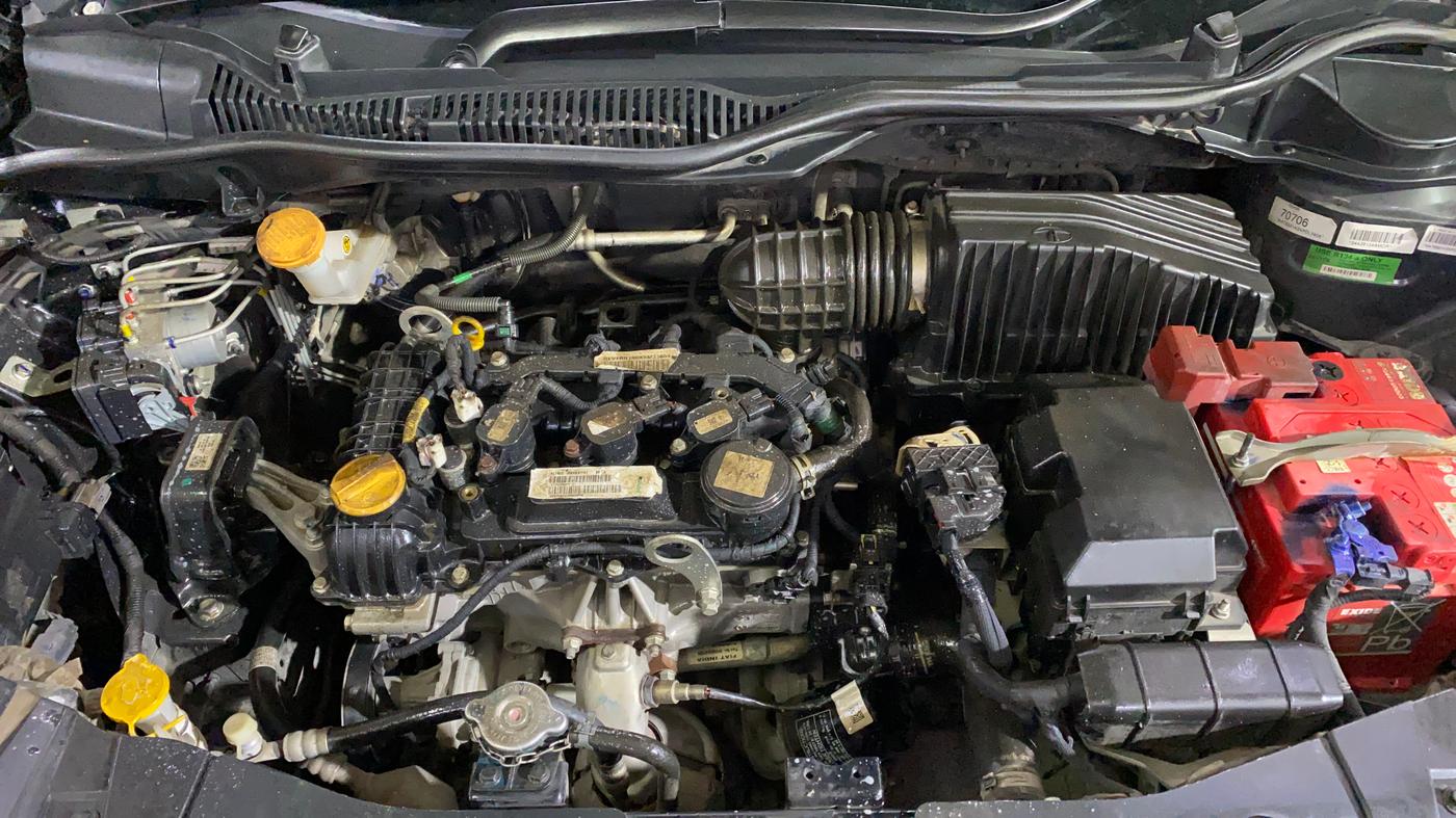 2022 Tata ALTROZ XZ PLUS PETROL DARK EDITION, Petrol, Manual, 49,999 km, Engine View