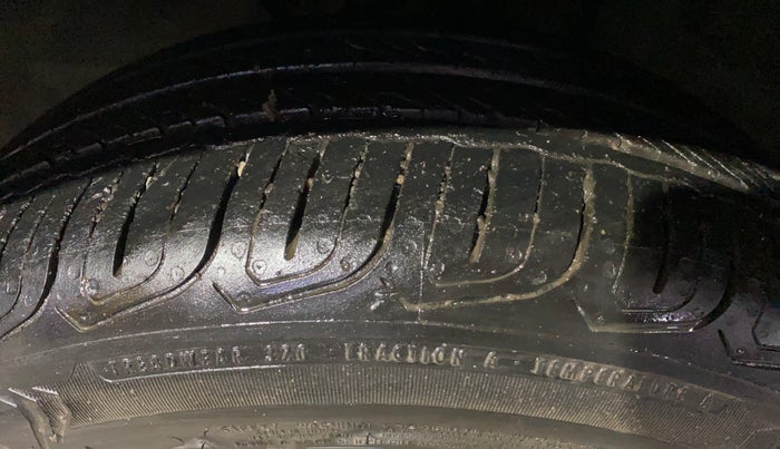 2022 Tata ALTROZ XZ PLUS PETROL DARK EDITION, Petrol, Manual, 49,986 km, Left Front Tyre Tread