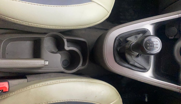 2014 Hyundai i10 MAGNA 1.1, Petrol, Manual, 50,067 km, Gear Lever