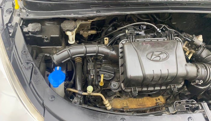 2014 Hyundai i10 MAGNA 1.1, Petrol, Manual, 50,067 km, Engine View - Right