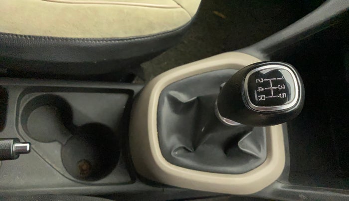 2019 Hyundai Grand i10 SPORTZ 1.2 KAPPA VTVT, Petrol, Manual, 46,953 km, Gear Lever