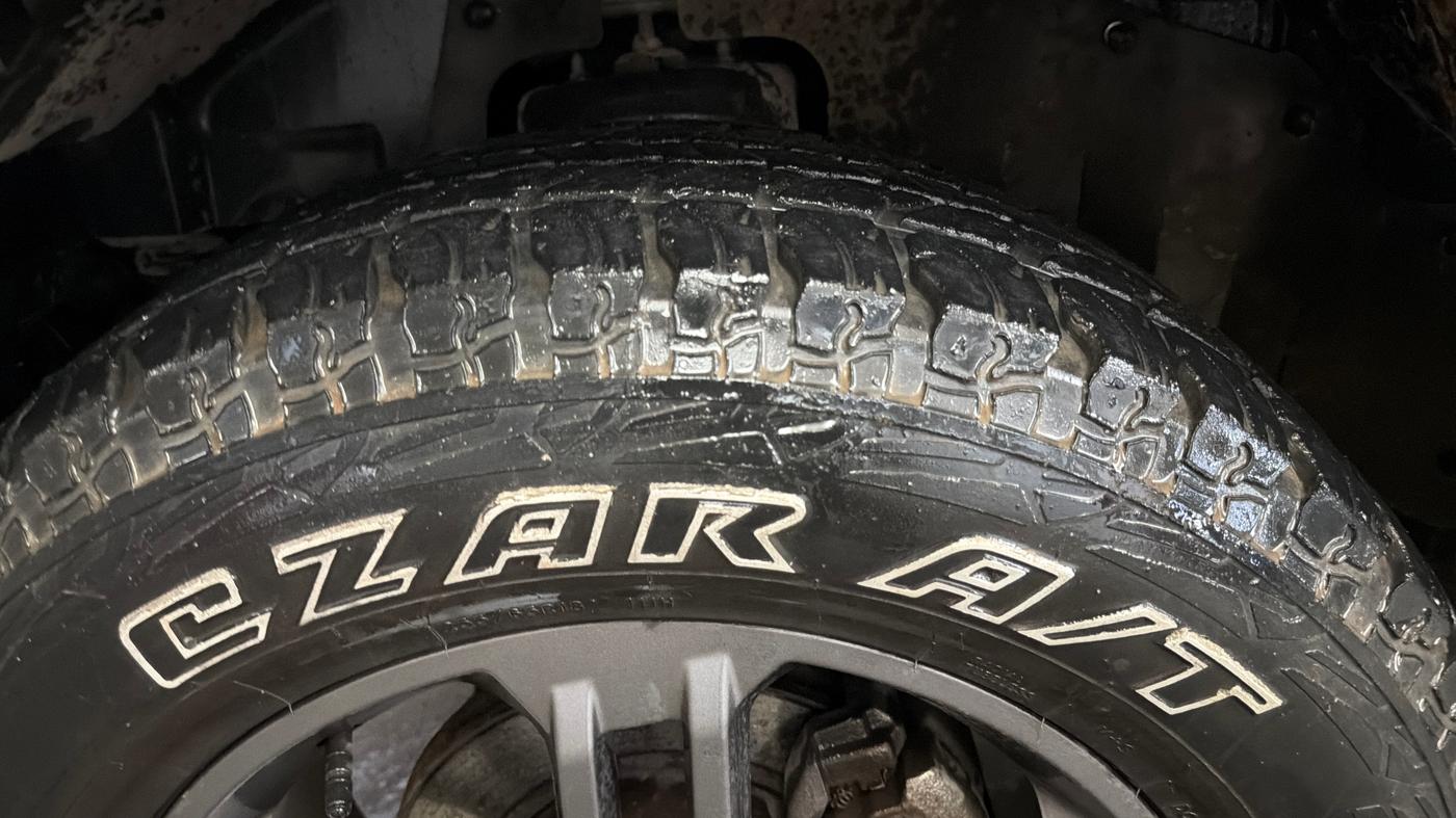 2021 Mahindra Thar LX HT PETROL 4WD MT, Petrol, Manual, 18,974 km, Left Front Tyre Tread