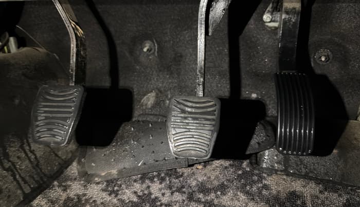2021 Mahindra Thar LX HT PETROL 4WD MT, Petrol, Manual, 18,974 km, Pedals